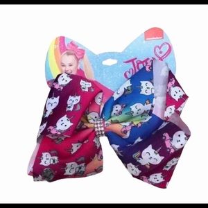 JoJo Siwa hair bow